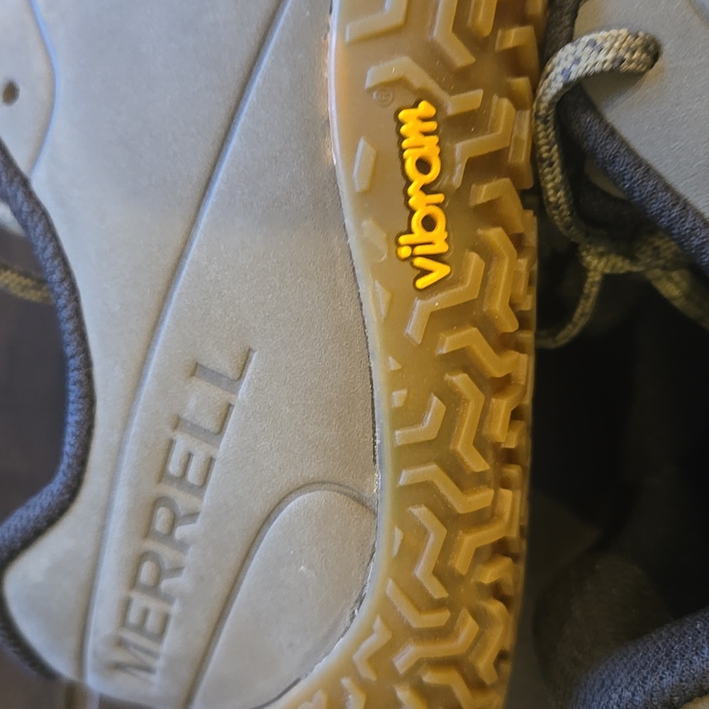 Merrell Vapor Glove 6 LTR Leather Barefoot Trainers Sz 9.5 Olive NWOT - Picture 8 of 8